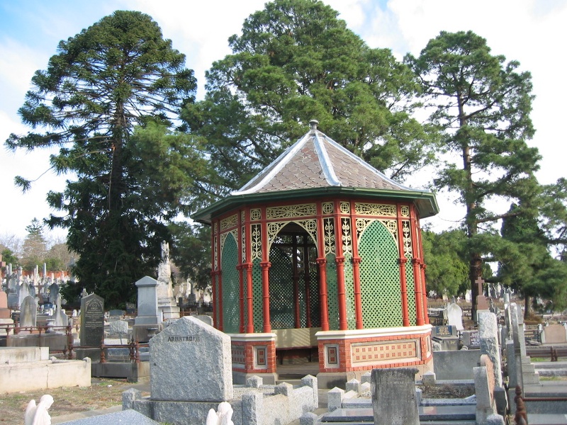 h00049 boroondara cemetery_rotunda_jh june 2005 014