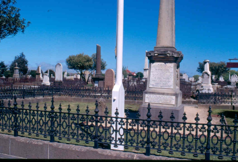 Scobie Grave Longshot