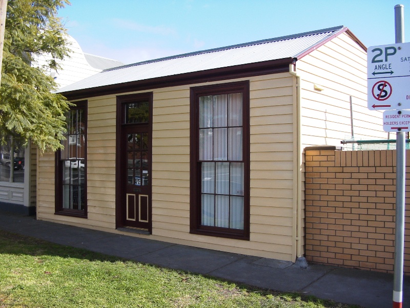 Shop and Residence (former) at 28 Parker Street WILLIAMSTOWN, Hobsons Bay Heritage Study 2006