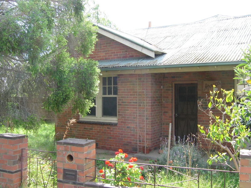 22370 templestowe035 front