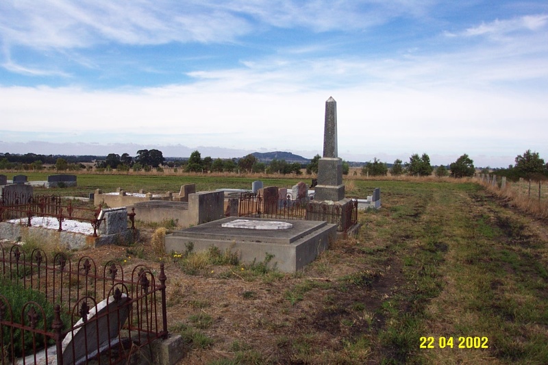 23348 Boram Boram Cemetery view to Mt Rouse 0767