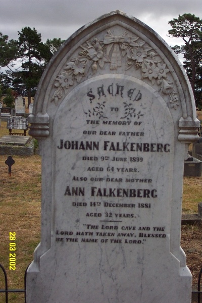 23292 Cemetery Byaduk Falkenburg 0656