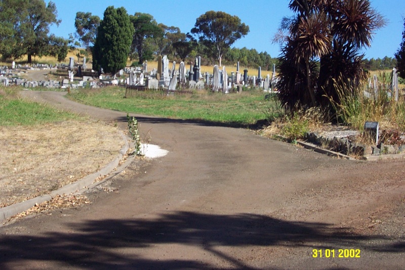 23223 Cemetery Coleraine 0453