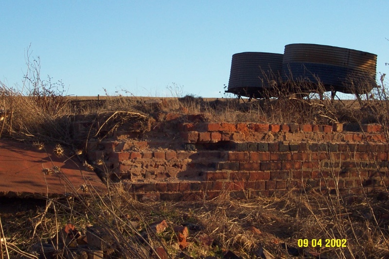 23305 Glenlogie ruins of house Branxholme 0750