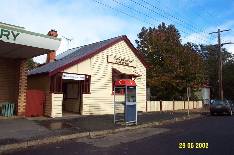 23451 Post Office Residence Glenthompson 1056