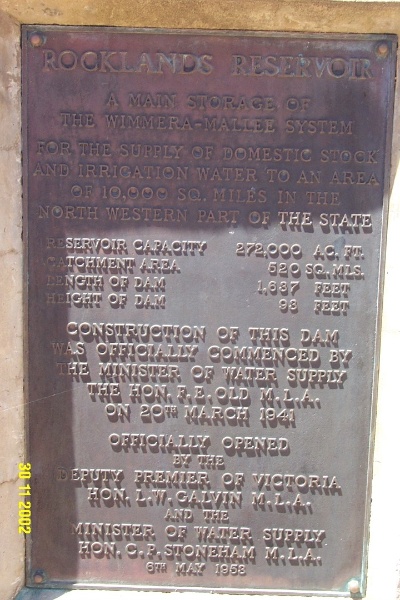 23255 Rocklands Reservoir left plaque 2085