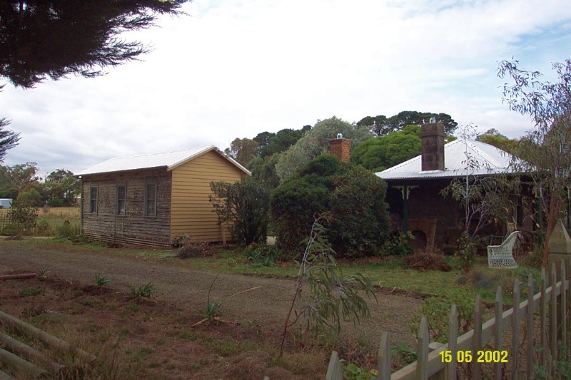 23513 Stone Cottage Tarrington 0937