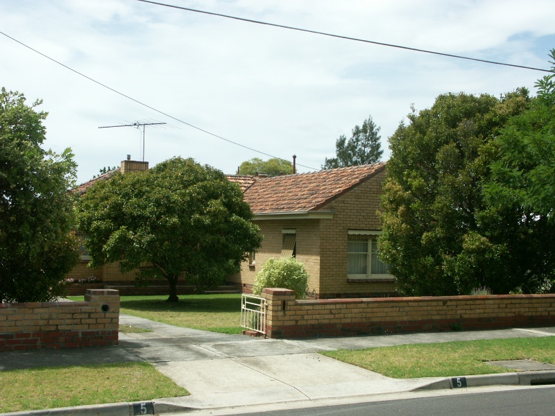 5 Peary Street, Belmont