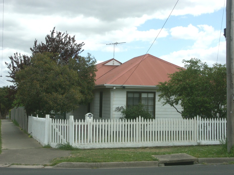 30 Scott Street, Belmont