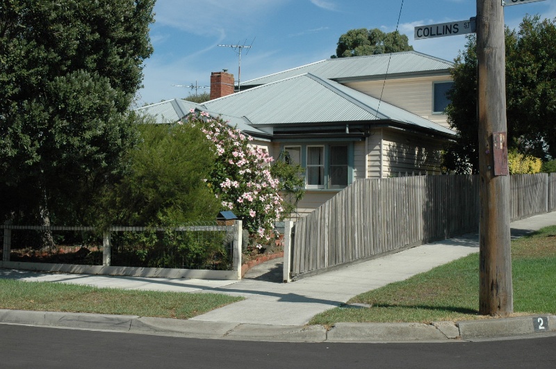 2 Collins Street, Belmont