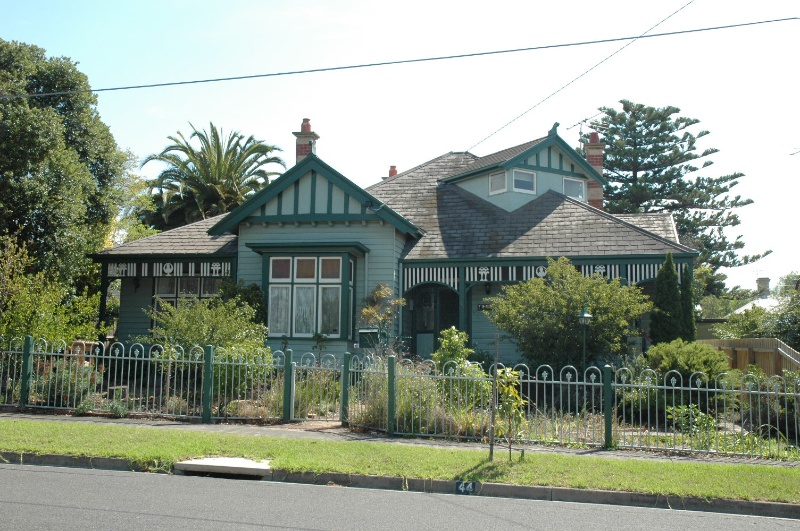 44 Kardinia Street, Belmont