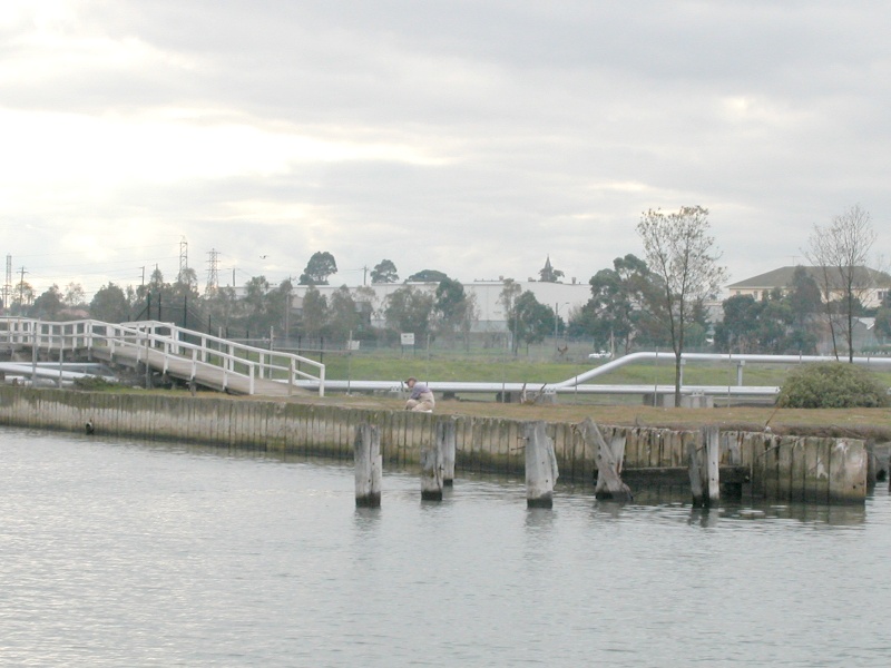 Stony Creek Wharf Yarra River Maribyrnong April 2003 002