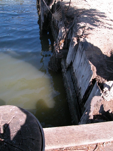 Footscray Bond Store Wharf Maribyrnong March 2003 Sheet Piling