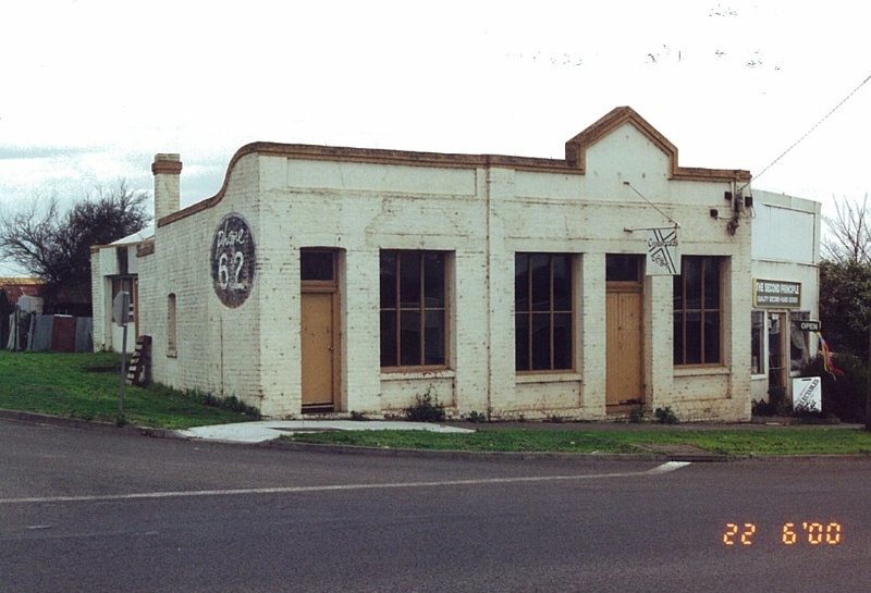Former Hayes' Store