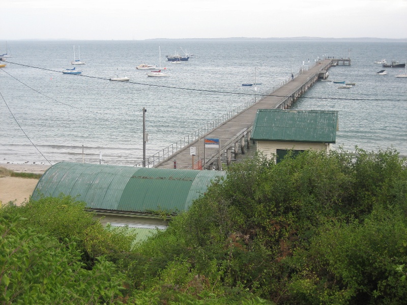 Jetty &amp; shed - view from hill, Jan 2008