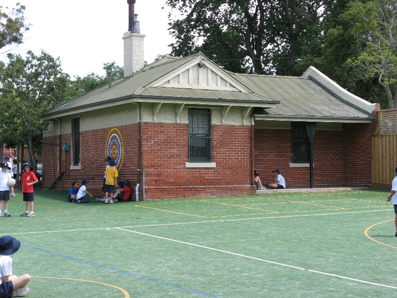 Glenferrie PS_caretakers cottage_ 27 Oct 07