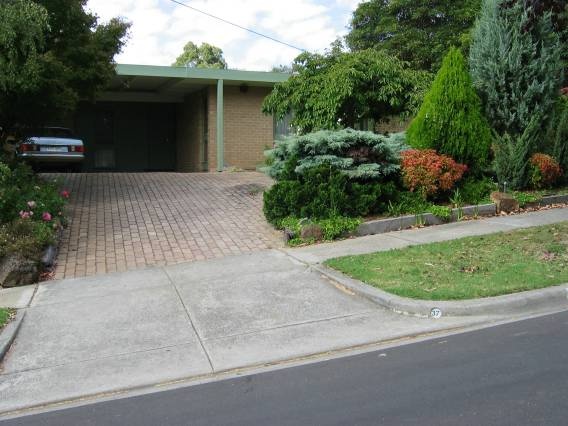 22538 House - 37 Olympus Drive, Lower Templestowe (1)