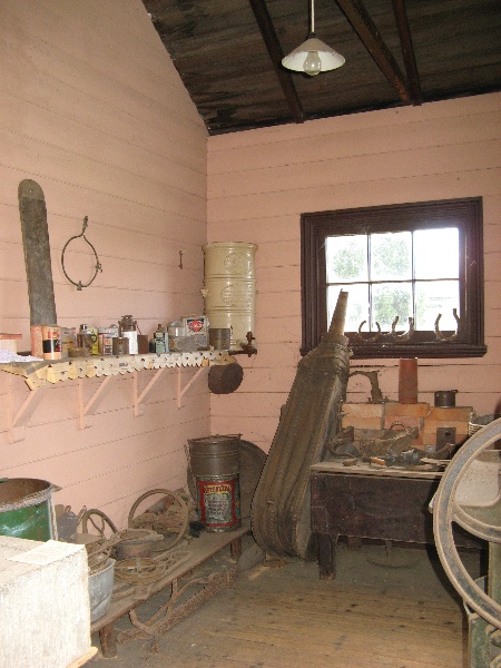 Interior - outbuilding west wing. Aug 2007.