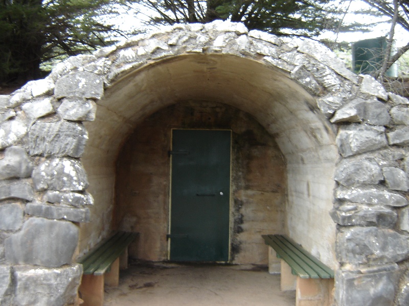 Exit to Royal Cave. May 2007.