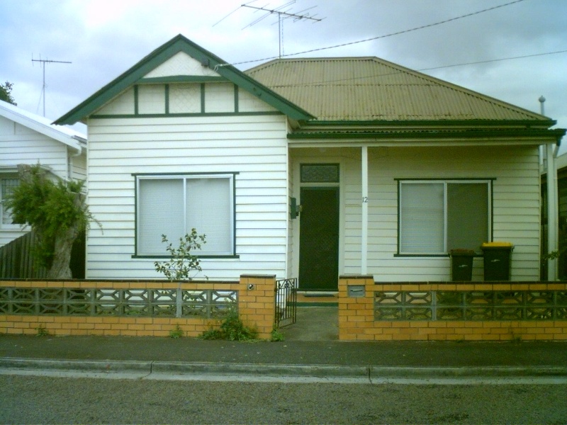 12 Avon Street, Geelong West