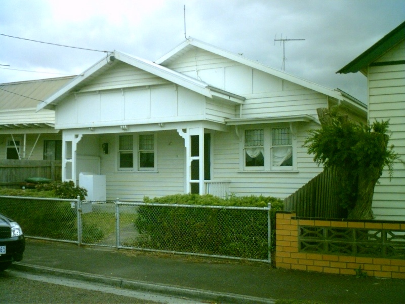 14 Avon Street, Geelong West