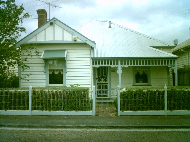 20 Avon Street, Geelong West