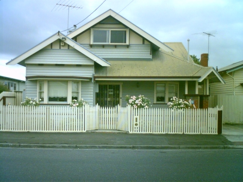 76 Albert Street, Geelong West
