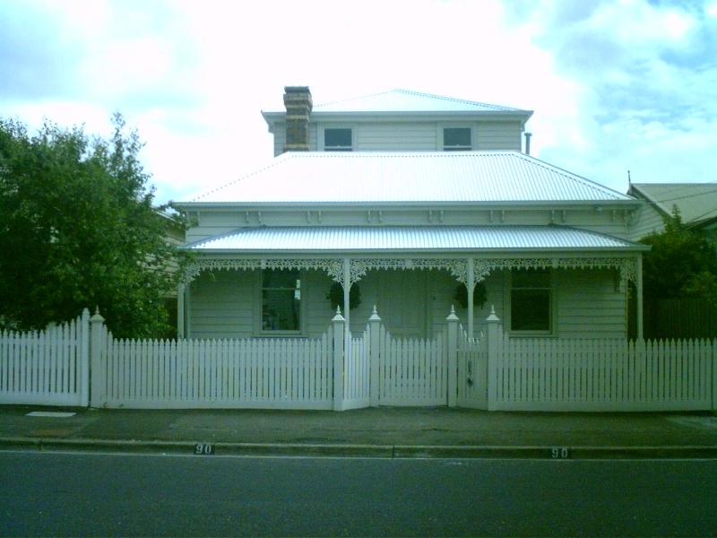 90 Albert Street, Geelong West