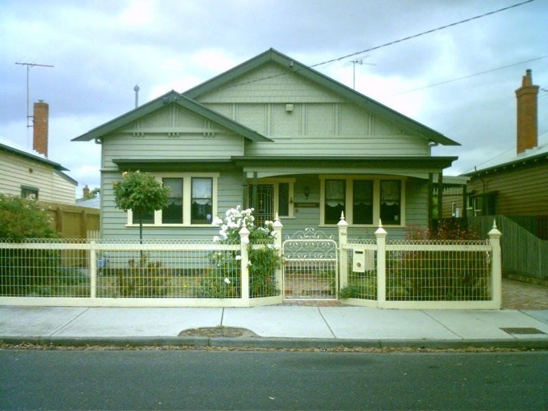 104 Albert Street, Geelong West