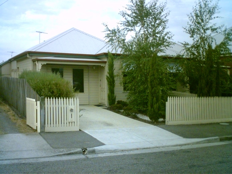 122 Clarence Street , Geelong West - Units