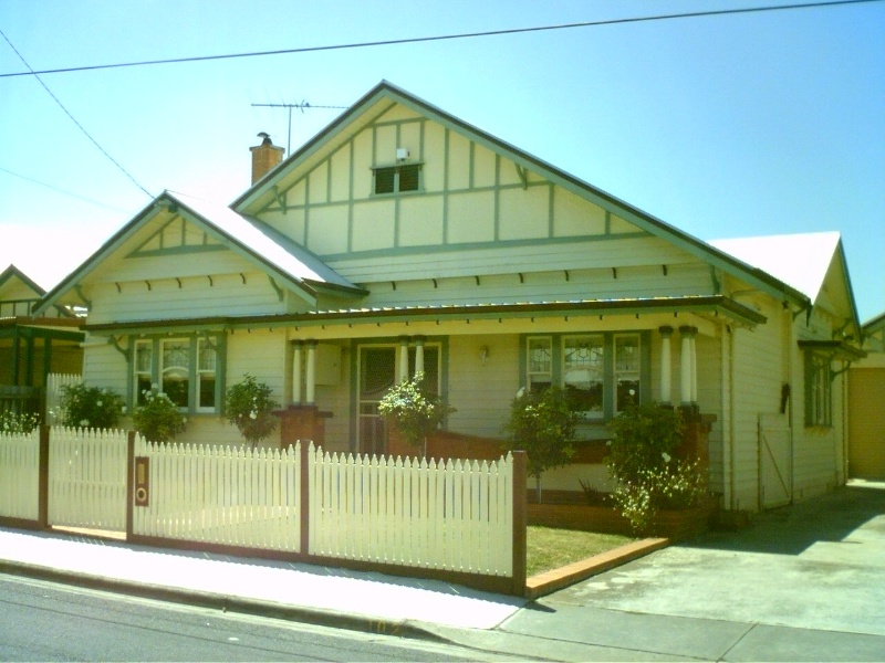 102 Weller Street, Geelong West