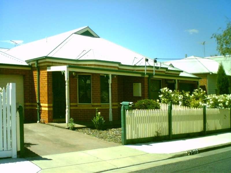 110 Weller Street, Geelong West