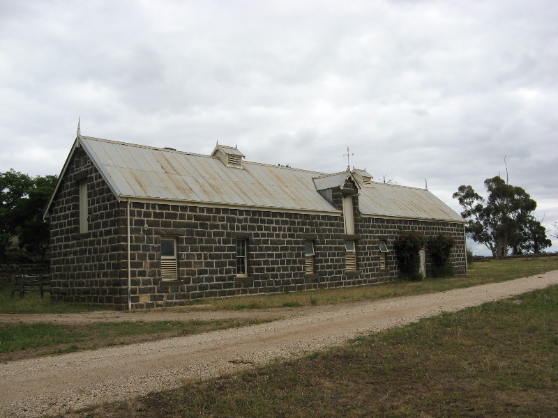 Mawallock stables