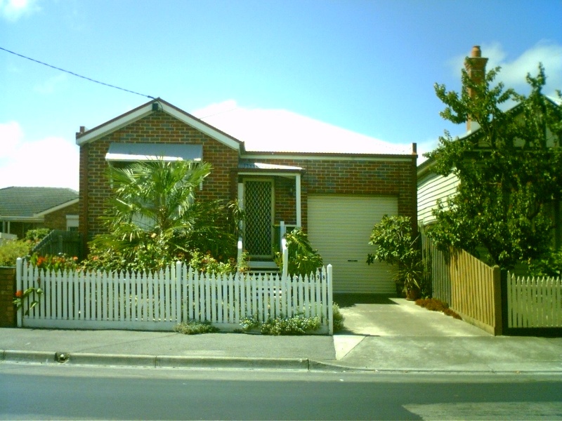 198 Autumn Street, Geelong West