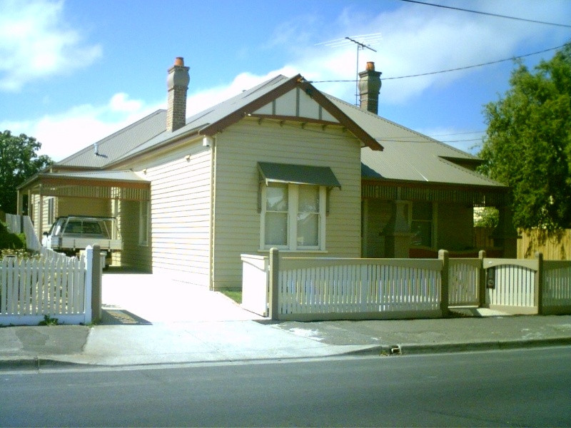 204 Autumn Street, Geelong West