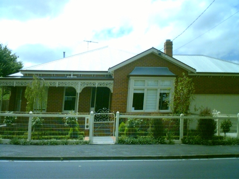 150 Autumn Street, Geelong West