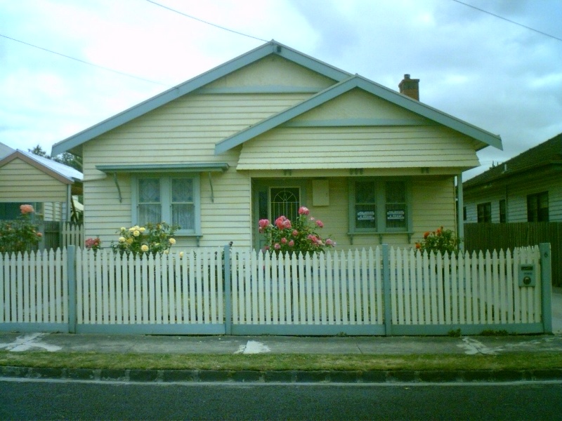 6 Crofton Street, Geelong West