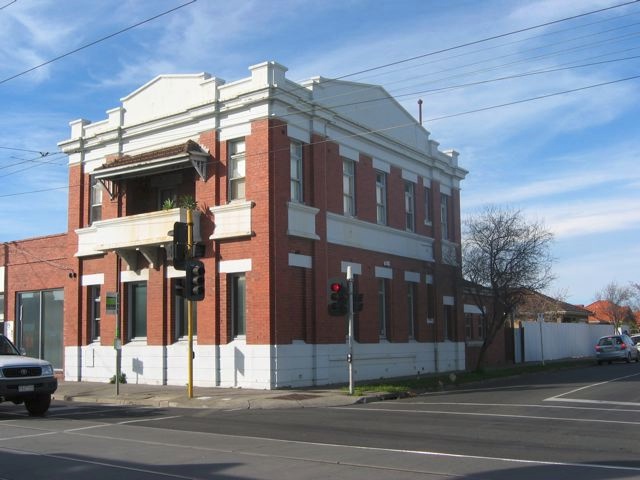 State Saving Bank (Former), 600-606 Plenty Road, Image 2
