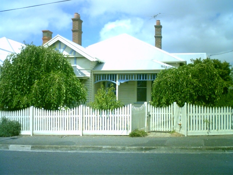 4 Coquette Street, Geelong West