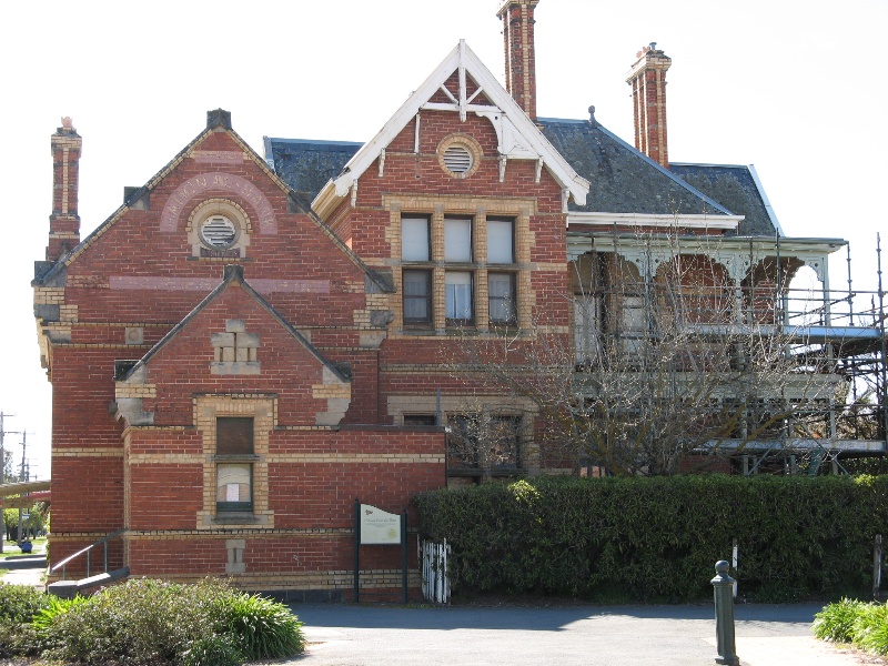 National bank_Euroa_exterior_KJ_Sept 08