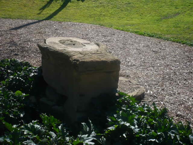 Johnstone Park Stitt Jenkins Memorial Fountain 3