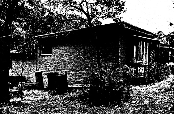 21 - Alma Shanahan Adobe Residence 135 Barreenong Rd_03 - Shire of Eltham Heritage Study 1992