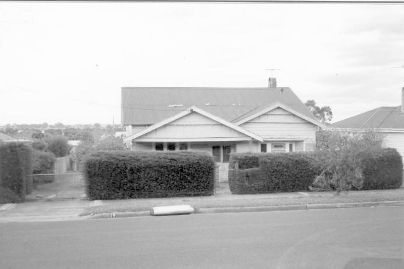 19 Herd Road, Belmont