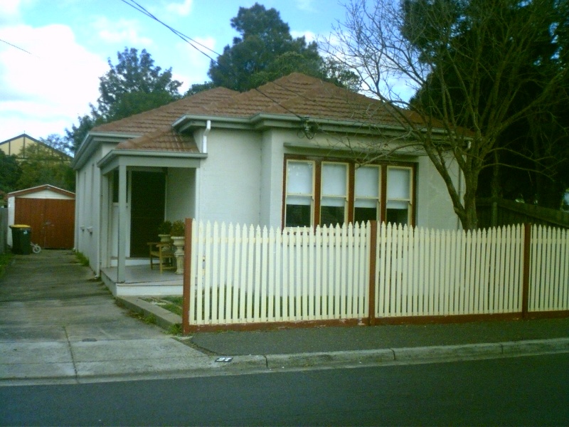 27 Maitland Street Geelong West