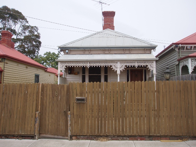 8 Henry St, Geelong