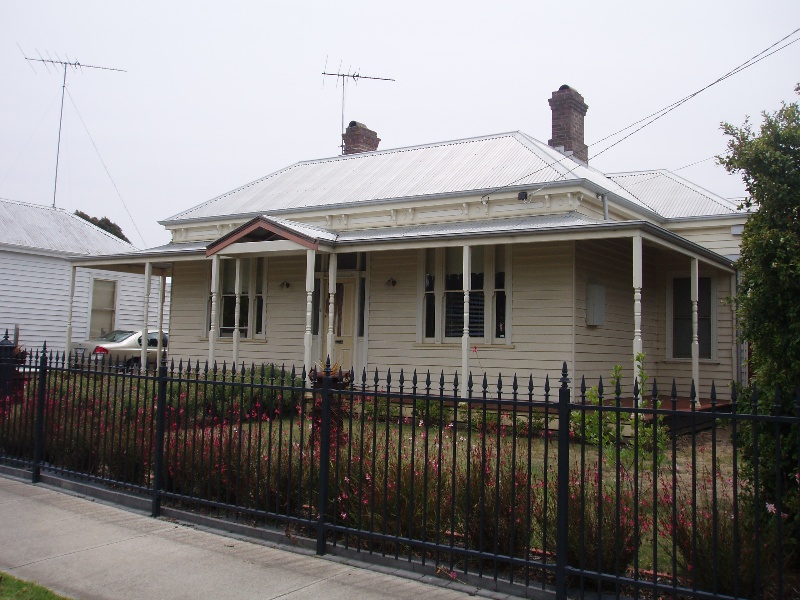 19 Henry St, Geelong