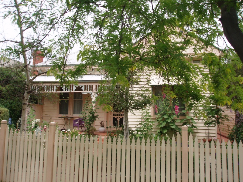 28 Henry St, Geelong