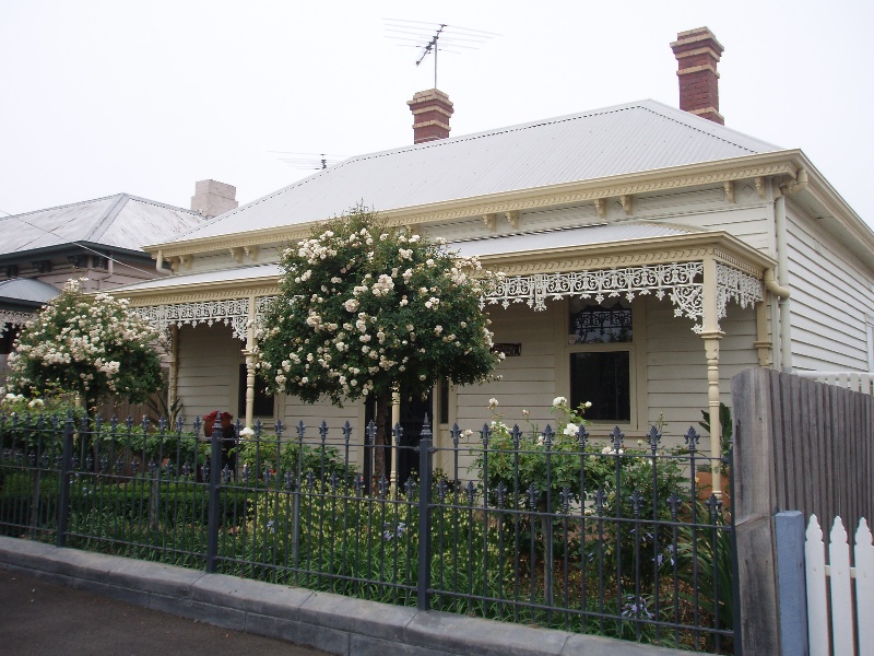 63 Fitzroy St, Geelong