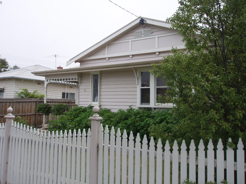 82 Fitzroy St, Geelong