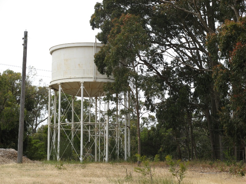 Westerfield_Frankston_elevated water tank_KJ_Dec 08